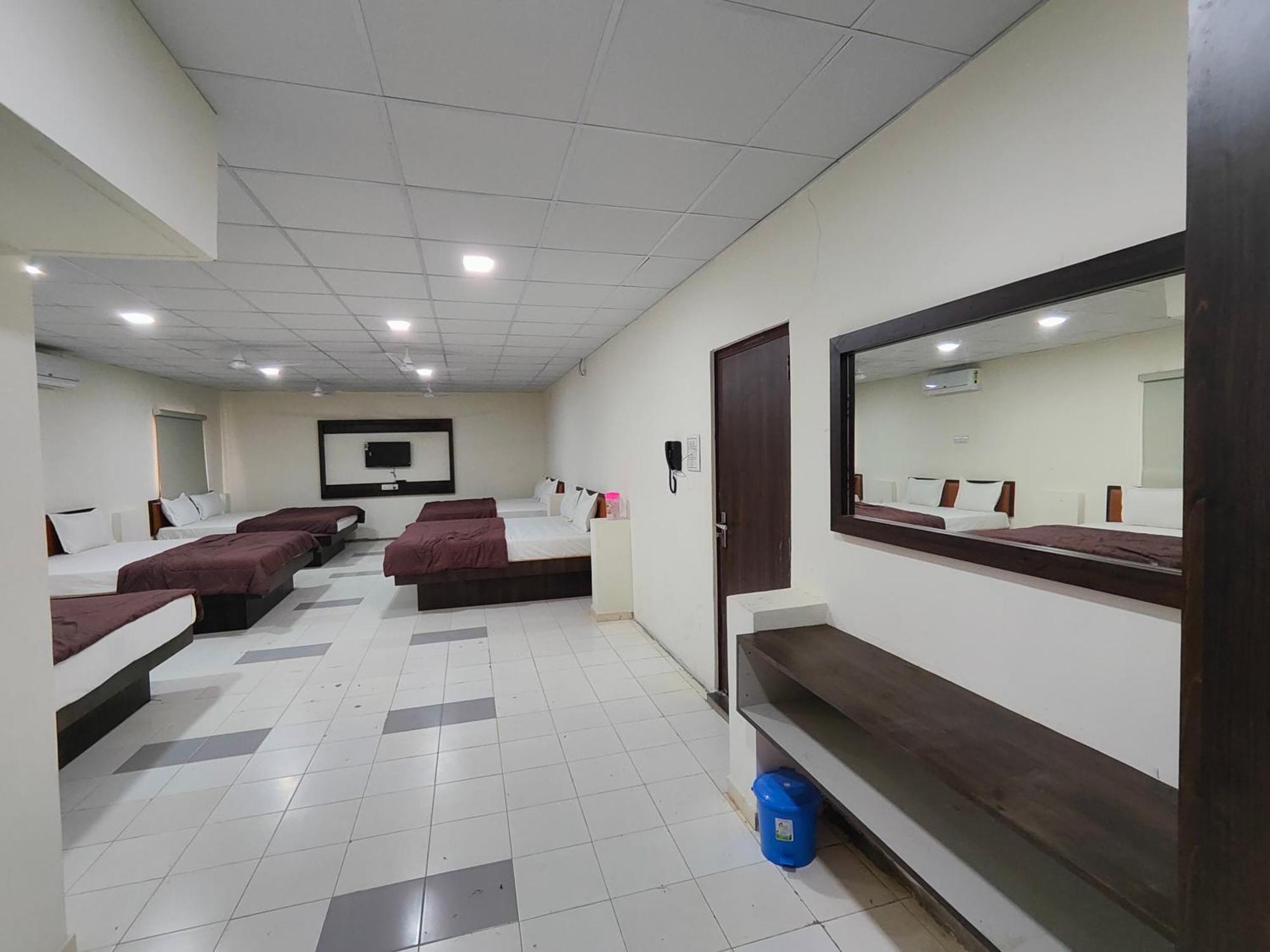 Hotel Heritage Palace 부지 외부 사진